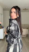 Load image into Gallery viewer, Molly Two Piece Set
