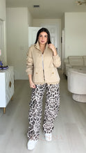 Load image into Gallery viewer, Karly Fall Jacket - Beige
