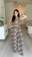 Load image into Gallery viewer, Kim Two Piece Set
