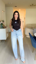 Load image into Gallery viewer, Make the Difference Jeans
