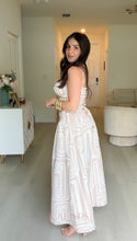 Load image into Gallery viewer, Arginis Dress
