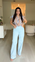 Load image into Gallery viewer, High Waisted Colored Jeans - Light Blue
