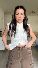 Load image into Gallery viewer, Sevilla Napo Jeans (2 colors)
