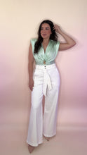 Load image into Gallery viewer, Stunning Ivory Jeans
