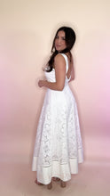 Load image into Gallery viewer, Vera Maxi Dress
