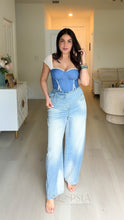 Load image into Gallery viewer, Leti Jeans
