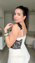 Load image into Gallery viewer, Saray Two Piece Set
