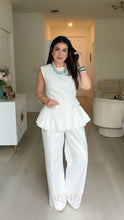 Load image into Gallery viewer, Nissa Two Piece Set
