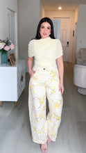 Load image into Gallery viewer, Yellow Flowers Embroidered Jeans
