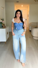 Load image into Gallery viewer, Leti Jeans
