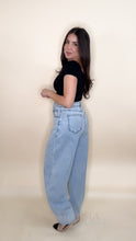 Load image into Gallery viewer, Snoopy Barrel Denim
