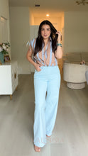 Load image into Gallery viewer, High Waisted Colored Jeans - Light Blue
