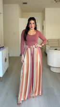 Load image into Gallery viewer, Multicolor Pants
