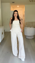 Load image into Gallery viewer, Annie Two Piece Set

