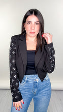 Load image into Gallery viewer, Leila Cropped Blazer
