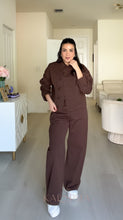 Load image into Gallery viewer, Liscarli Two Piece Set
