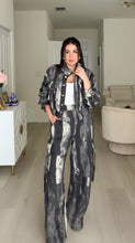 Load image into Gallery viewer, Molly Two Piece Set
