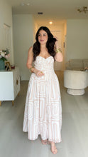 Load image into Gallery viewer, Arginis Dress
