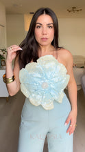 Load image into Gallery viewer, Stunning Flower Two Piece Set

