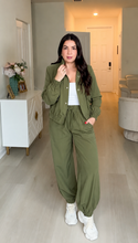Load image into Gallery viewer, Eros Comfy Set - Dark Green
